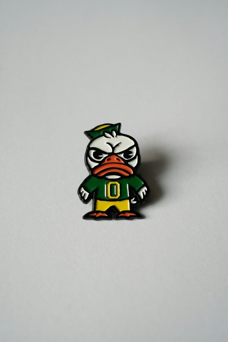 Enamel pin